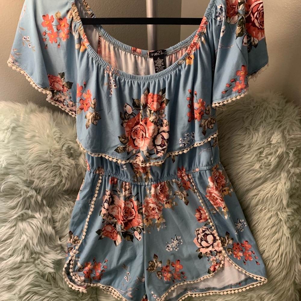 Rue 21 Romper!